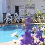 Апартаменты El Jardin Benerja